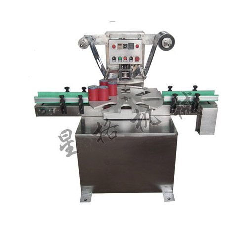 KIS1800轉(zhuǎn)盤式桶連續(xù)封口機(jī)(圖1)