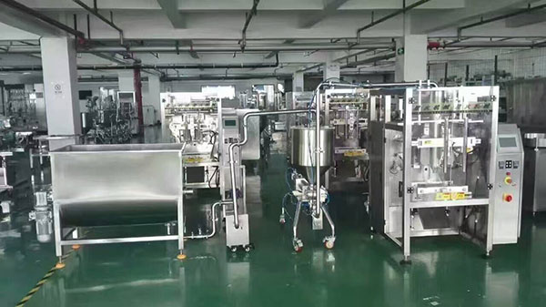 慶賀:中國第八屆重慶火鍋美食文化節(jié)開幕了(圖3)