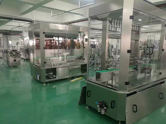 慶賀，星格醬料灌裝機(jī)訂購(gòu)量暴增(圖1)