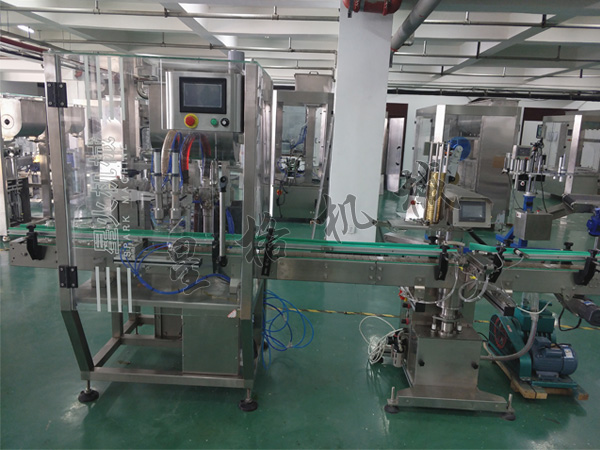 新品推薦:雙頭醬料灌裝自動(dòng)抽真空旋蓋機(jī)(圖1)
