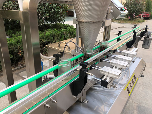 大顆粒醬料灌裝生產(chǎn)線維護(hù)費(fèi)用高嗎(圖2) 大顆粒醬料灌裝生產(chǎn)線維護(hù)費(fèi)用高嗎(圖2)