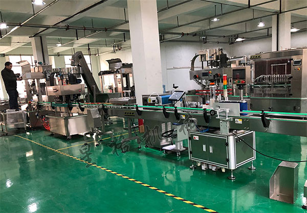 自動(dòng)化醬料灌裝生產(chǎn)線(xiàn)成套設(shè)備操作工序(圖1)