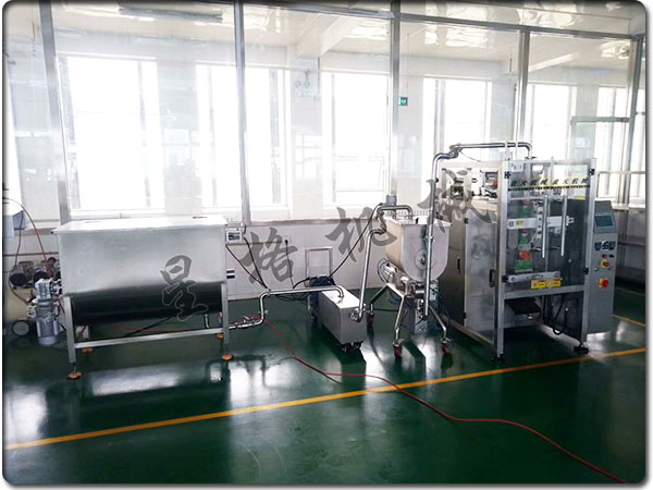全自動醬料包裝機(jī)械可以包裝那些產(chǎn)品(圖1) 全自動醬料包裝機(jī)械可以包裝那些產(chǎn)品(圖1)
