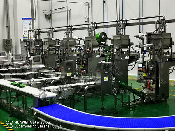 立式濃稠醬料包裝機(jī)使用技巧(圖1) 立式濃稠醬料包裝機(jī)使用技巧(圖1)