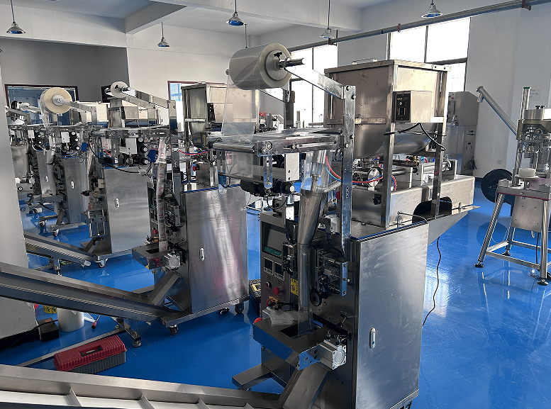 方便面醬料包裝機(jī)為您帶來品質(zhì)升級(jí)(圖1) 方便面醬料包裝機(jī)為您帶來品質(zhì)升級(jí)(圖1)